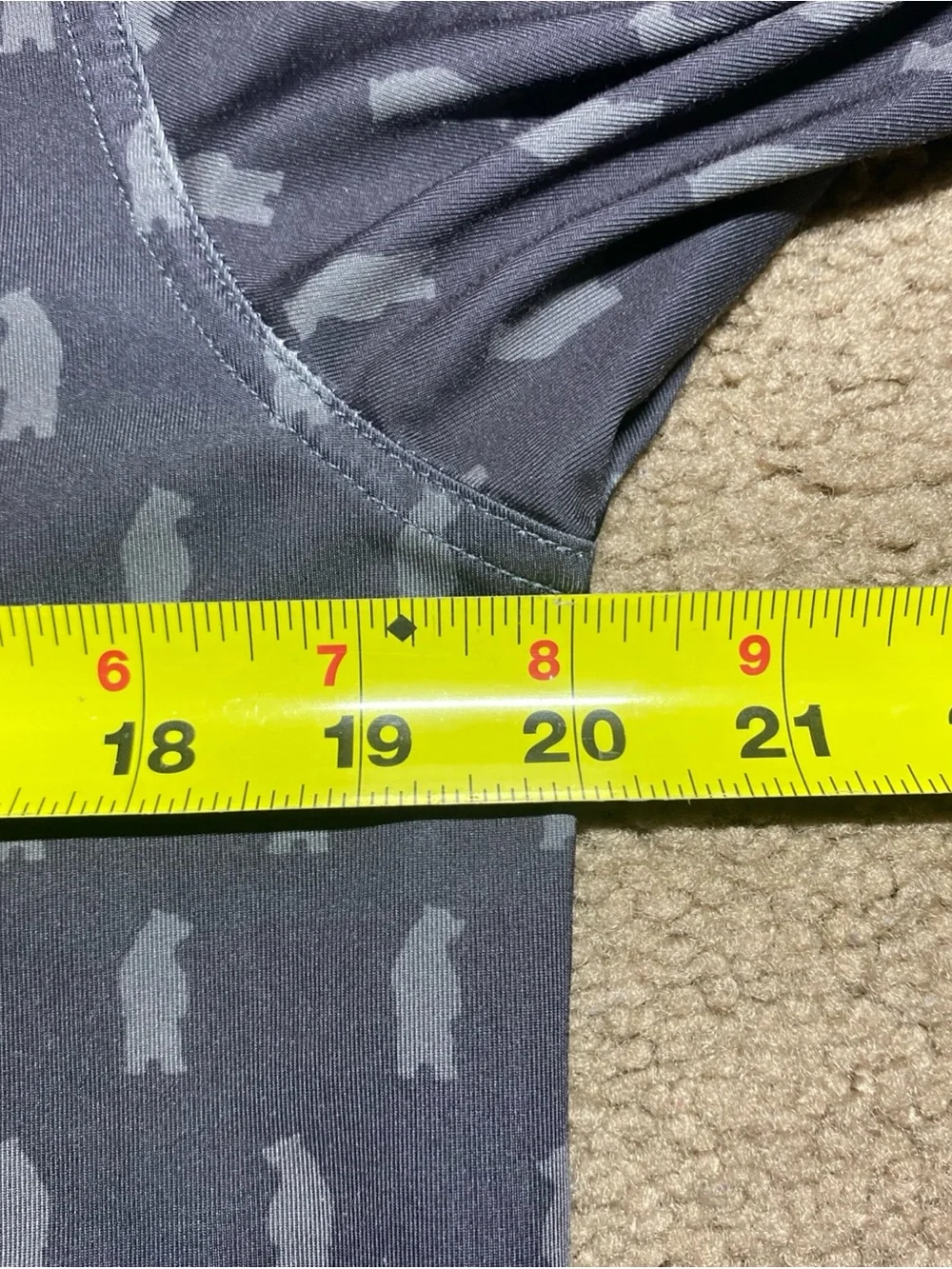 WAGGLE Golf Polo Medium All Over Pattern Bears Performance Sport Preppy Nature - Picture 4 of 6